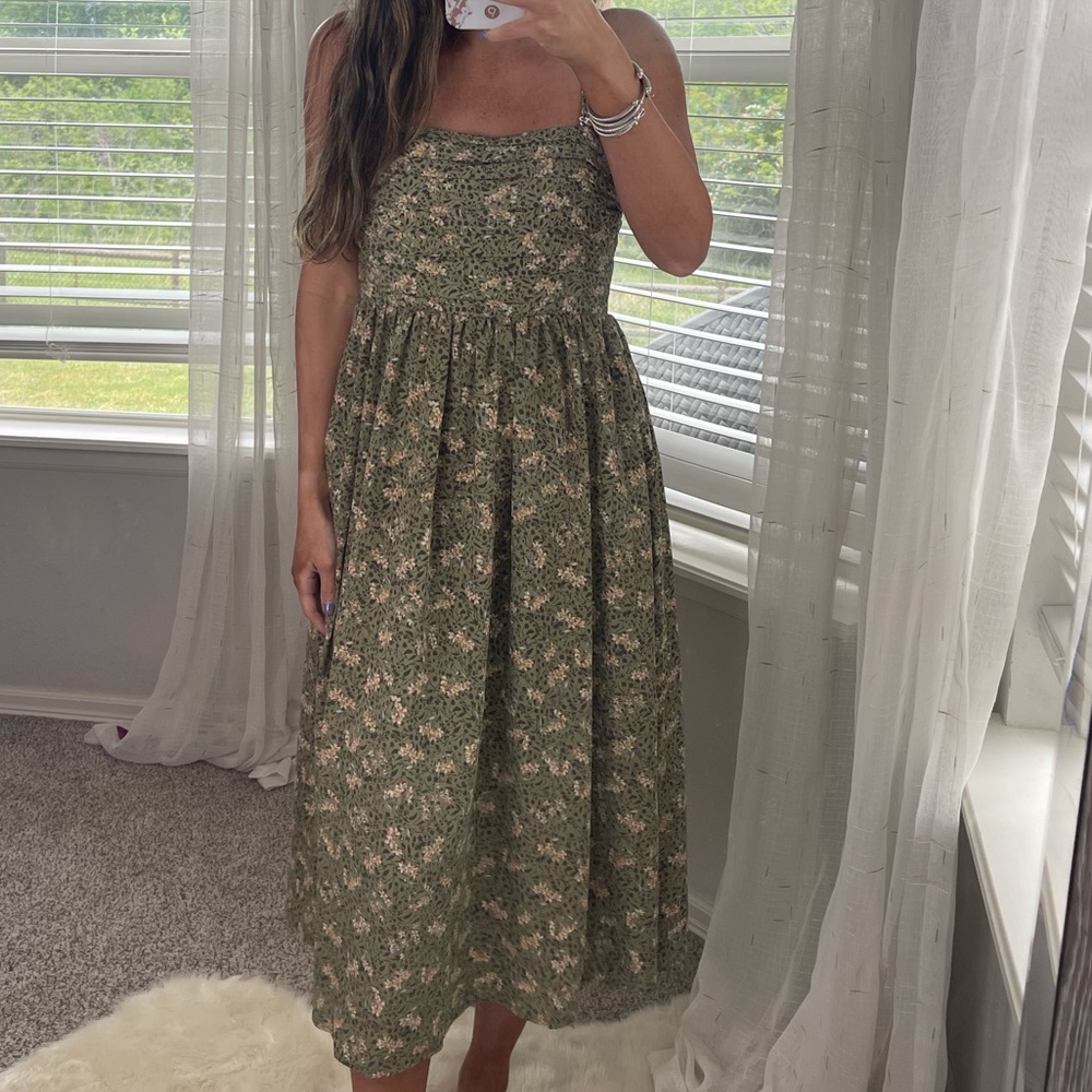 NWT Midi Dress size small